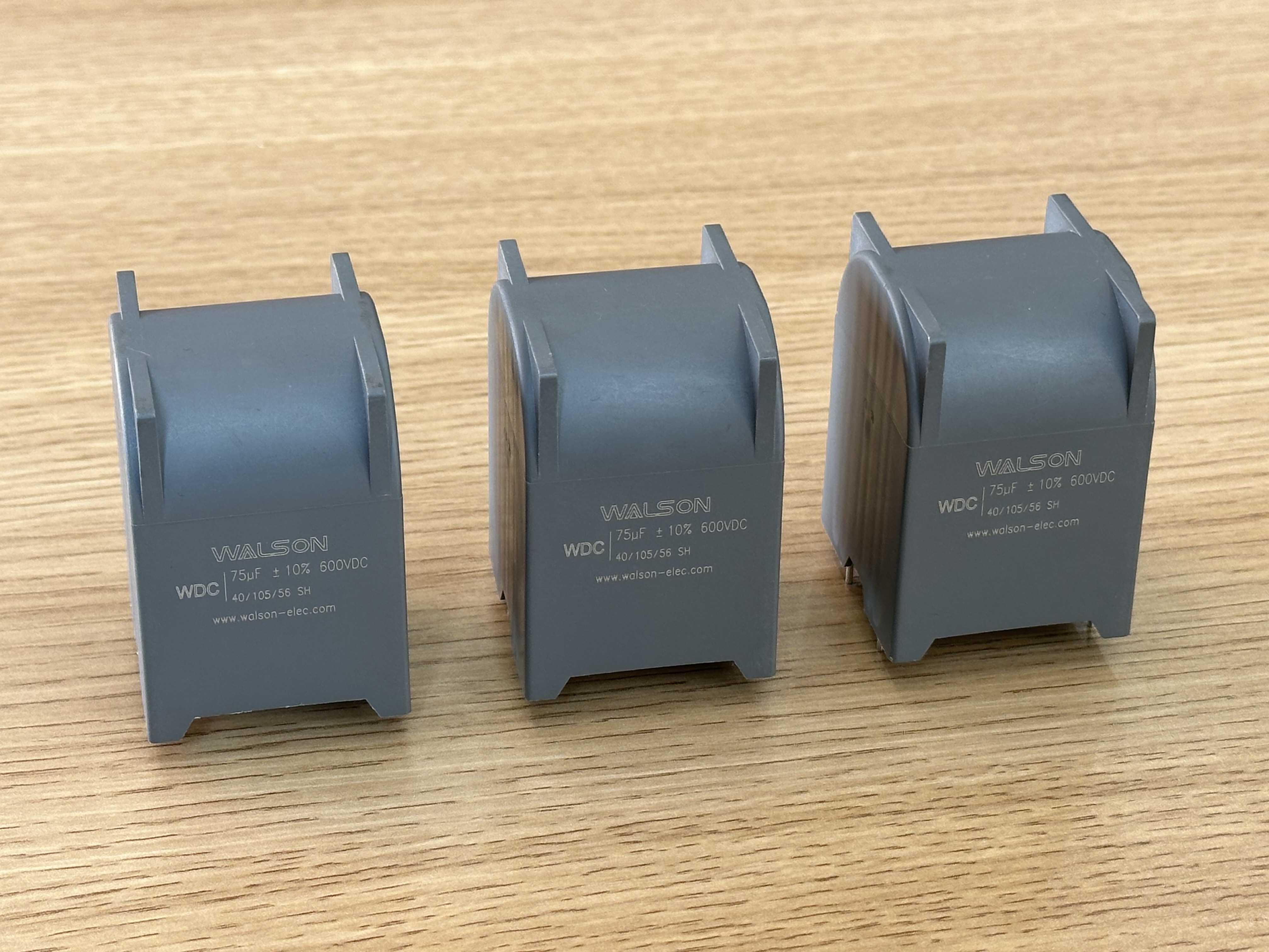 Interprétation des paramètres ESR/ESL des condensateurs à film et leur impact important sur le fonctionnement de l'équipement